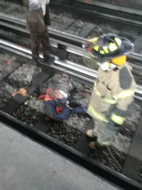 Una persona se arrojó a las vías del metro y murió arrollado Cronista