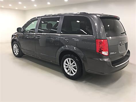 New 2019 Dodge Grand Caravan Sxt Premium Plus Dvd Mini Van Passenger Near Moose Jaw 19gc143