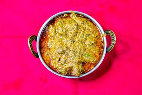 Beef Bhuna Korma Masala Rogan Gosht With Bread Served In Karahi