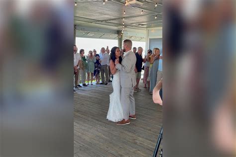 Sam Hutchinson's mom recounts bride's mother-daughter surprise