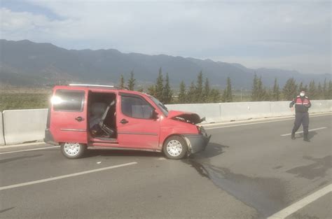 Hafif Ticari Ara Beton Bariyere Arpt Yaral Hatay Haberleri