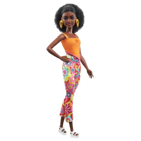 Barbie Fashionista Doll With Y K Outfit