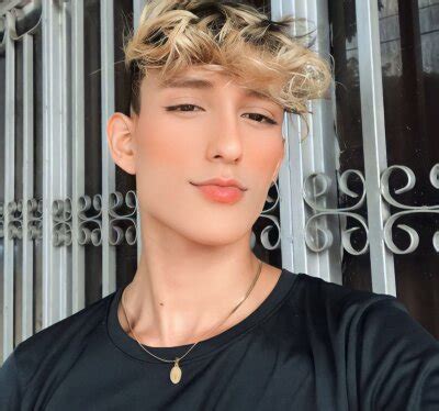 Yeison hot бесплатное вебкам шоу и XXX чат xHamsterLive