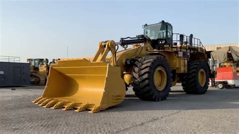 Caterpillar K Over Size Massive Wheel Loader Getting The Final Wash