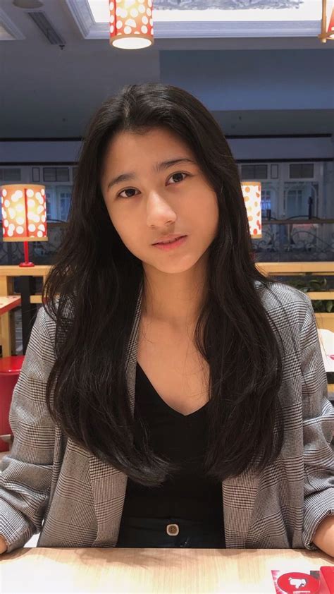 Raisha Jkt48 Gadis Emo Gadis Gadis Cantik Perempuan