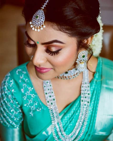 Very Simple Indian Bridal Makeup Saubhaya Makeup