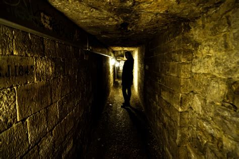 Paris Catacombs: Illegal Tunnels vs Tourist Attraction - Amy's Crypt