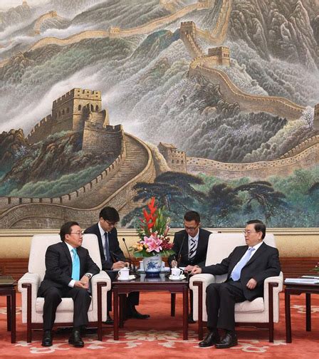 China S Top Legislator Meets Mongolian President In Beijing