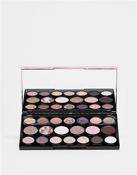 Revolution Festive Allure Palette Dombres à Paupières Asos