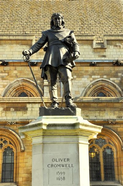 Fileoliver Cromwell Statue Westminster Wikimedia Commons