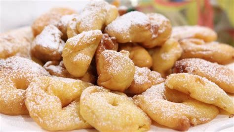 Natalia Cattelani La Ricetta Delle Frittelle Di Mele Su Alice Tv