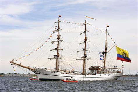 120613 G Ha574 288 The Ecuadorian Tall Ship Guayas Is Esco Flickr