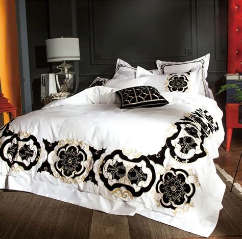 White Luxury 100s Egyptian Cotton Black Embroidery Royal Bedding Set