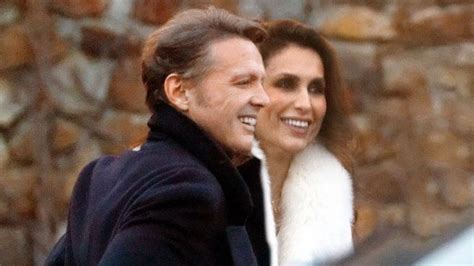 Luis Miguel Surprised By His Look During His Vacation With His New