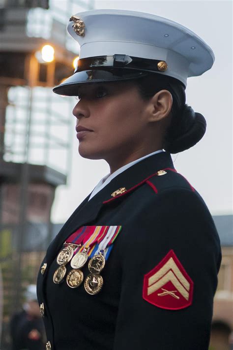 The Barracks Continues Uniform Evaluation For Female Marines Us