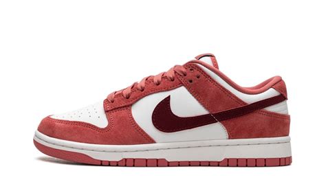 Nike DUNK LOW WMNS Valentine S Day Stadium Goods