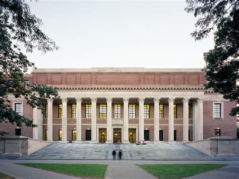 HARVARD UNIVERSITY LIBRARY ACQUIRES VANISHING CUBA - Red Octopus Publishing