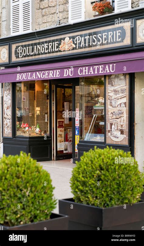 Boulangerie Patisserie Exterior Hi Res Stock Photography And Images Alamy