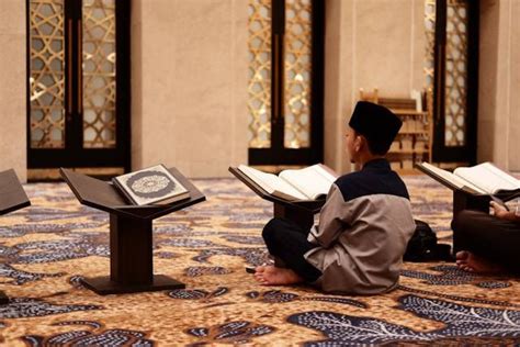 Bacaan Niat Dan Doa Puasa Senin Kamis Serta Qadha Ramadhan Kumparan