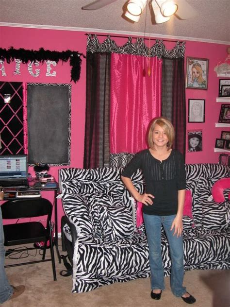 Pink Zebra Print Room