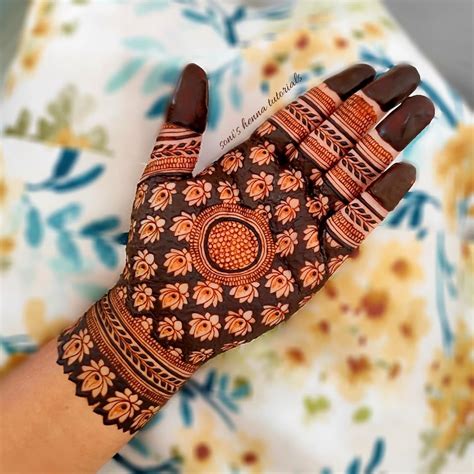 Floral Mehndi Designs (6) - StylesGap.com