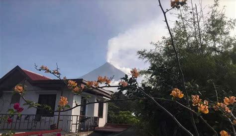 Filipinas evacúan a miles de personas por la erupción del volcán monte