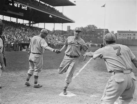 Old Time Baseball Photos On Twitter Baseball Baseball Photos