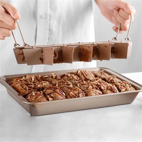 Sheet Pan Cutter