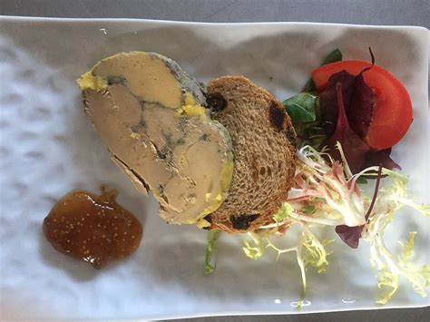 Mangez une cuisine traditionnelle au restaurant Les Routiers Ploërmel