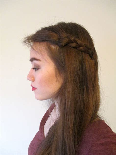 5 Cute And Easy Bobby Pin Hairstyles Using Fewer Than 5 Bobby Pins