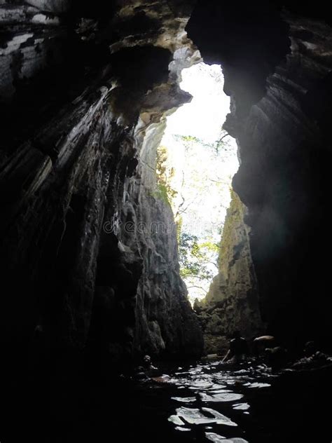 Sawa I Lau Caves In Fiji Stock Image Image Of Yasawa