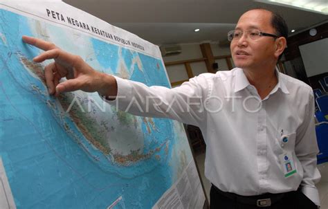 PETA RESMI NKRI 2015 | ANTARA Foto