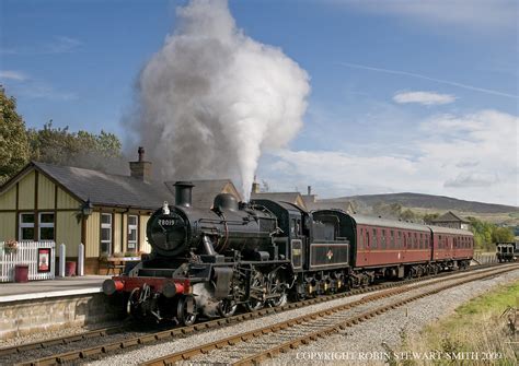 Br Standard Class Mt No Awaits Departure With A Pas Flickr