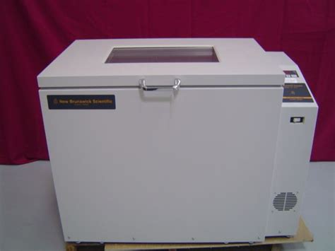 New Brunswick C25 Incubator Shaker