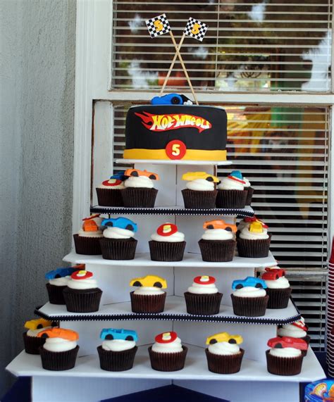 Decoraci N De Fiestas Infantiles De Hot Wheels Arcos Con Globos Decoraci N De Fiestas