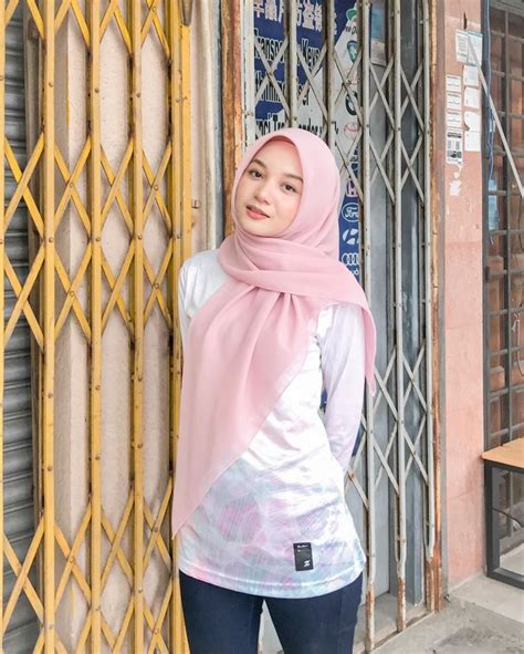 Pin Oleh Atikah Di Awek Cute Model Pakaian Hijab Perempuan Model