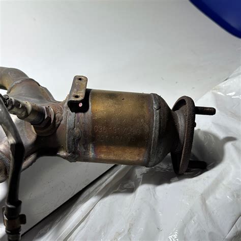 VW Skoda Seat Krümmer-Kat ohne Lambdasonde Original 036131703G ...