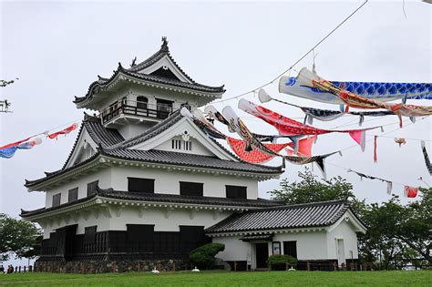 館山城の写真：館山城模擬天守 Komiさん 攻城団