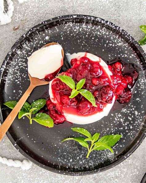 Panna Cotta Jo Cooks