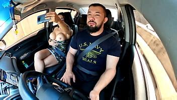 Pasajera Traviesa Sube A Uber Sin Bragas Y El Conductor No Puede Resistirse XVIDEOS