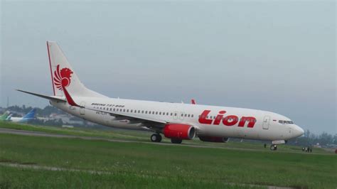 Pesawat Terbang Lion Air Boeing 737 800 Video Pesawat Terbang