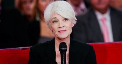 Partir Bientôt Et De Façon Rapide Françoise Hardy Atteinte Dun