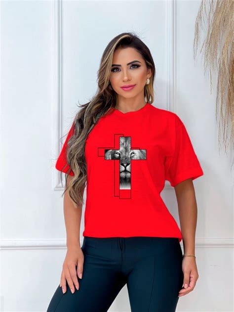 Blusa T shirt Feminina Camiseta Estampada Cruz Leão Moda Evangélica