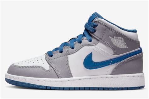 2022 New Air Jordan 1 Mid True Blue Cement Grey White True Blue