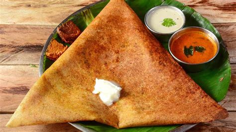 Easy Mysore Masala Dosa Recipe With Red Chutney Herzindagi