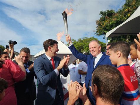 Casagrande Participa Das Comemora Es Do Anivers Rio De Anos De