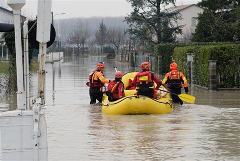 Parma Fiume Enza Conclusi I Lavori Di Messa In Sicurezza