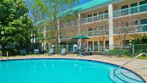 Top Rated Hotels in Foley, Alabama: A Guide to Unforgettable Stays