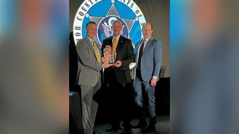 Pinellas County Sheriff Bob Gualtieri named ‘Sheriff of the Year’ | WFLA