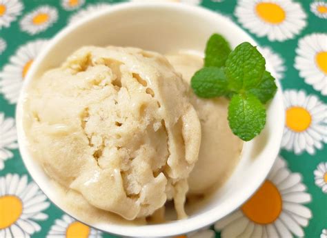 Easy Recipe For Homemade Banana Ice Cream Just Bananas And Milk Smooth And Rich With The